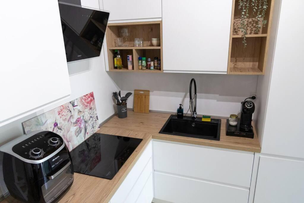 Donna Marta Apartment Bologna Bagian luar foto