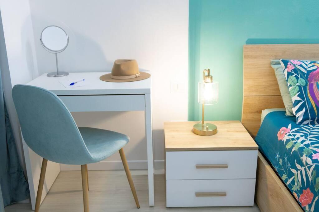 Donna Marta Apartment Bologna Bagian luar foto